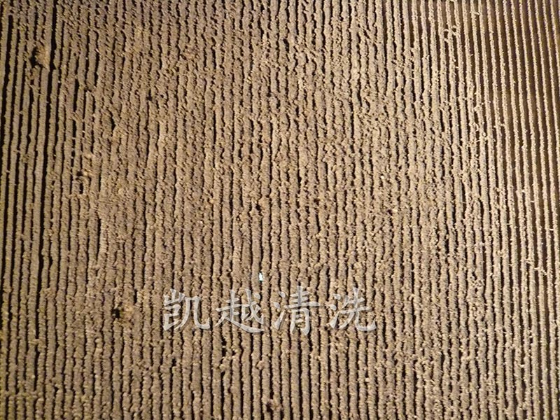 表冷器翅片清洗前